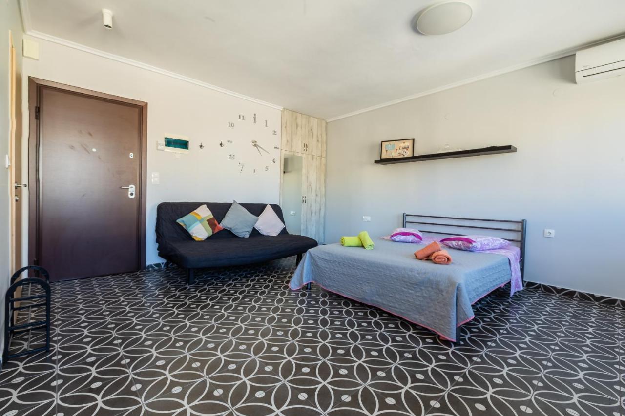 Modiano Studio Ι By Socrates Junior Houses Apartment Thessaloniki Exterior photo